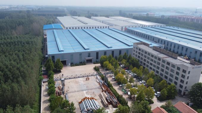 Fabrication préfabriquée d'aciers légers/lourds 1