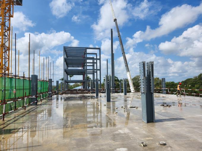 Fabrication préfabriquée d'aciers légers/lourds 10