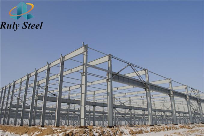 Fabrication de structures métalliques préfabriquées en acier pour entrepôts 2