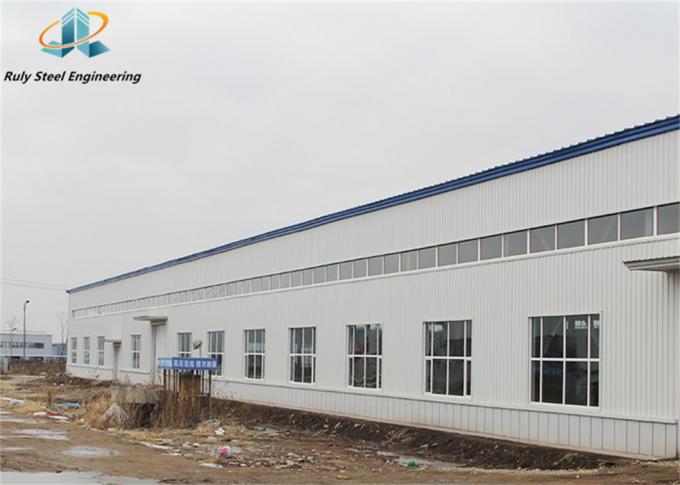 Conception libre Construction préfabriquée en acier Matériaux de construction Entrepôt Grand espace Bâtiments métalliques préfabriqués 1