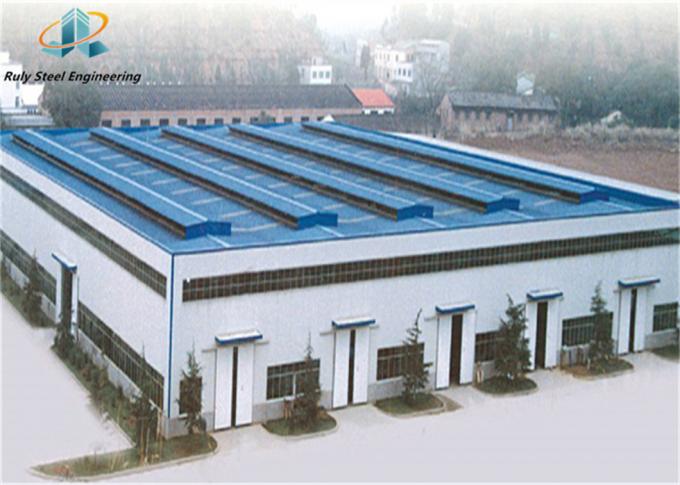 Constructions préfabriquées en acier entrepôt préfabriqué durabilité et résistance imbattables 0